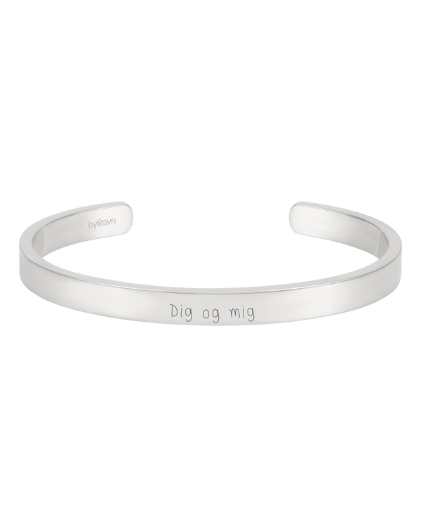 MARS SCRIPT armbånd fra byRavn i sølvfarvet rustfrit stål med "Dig og mig" graveret i håndskrift