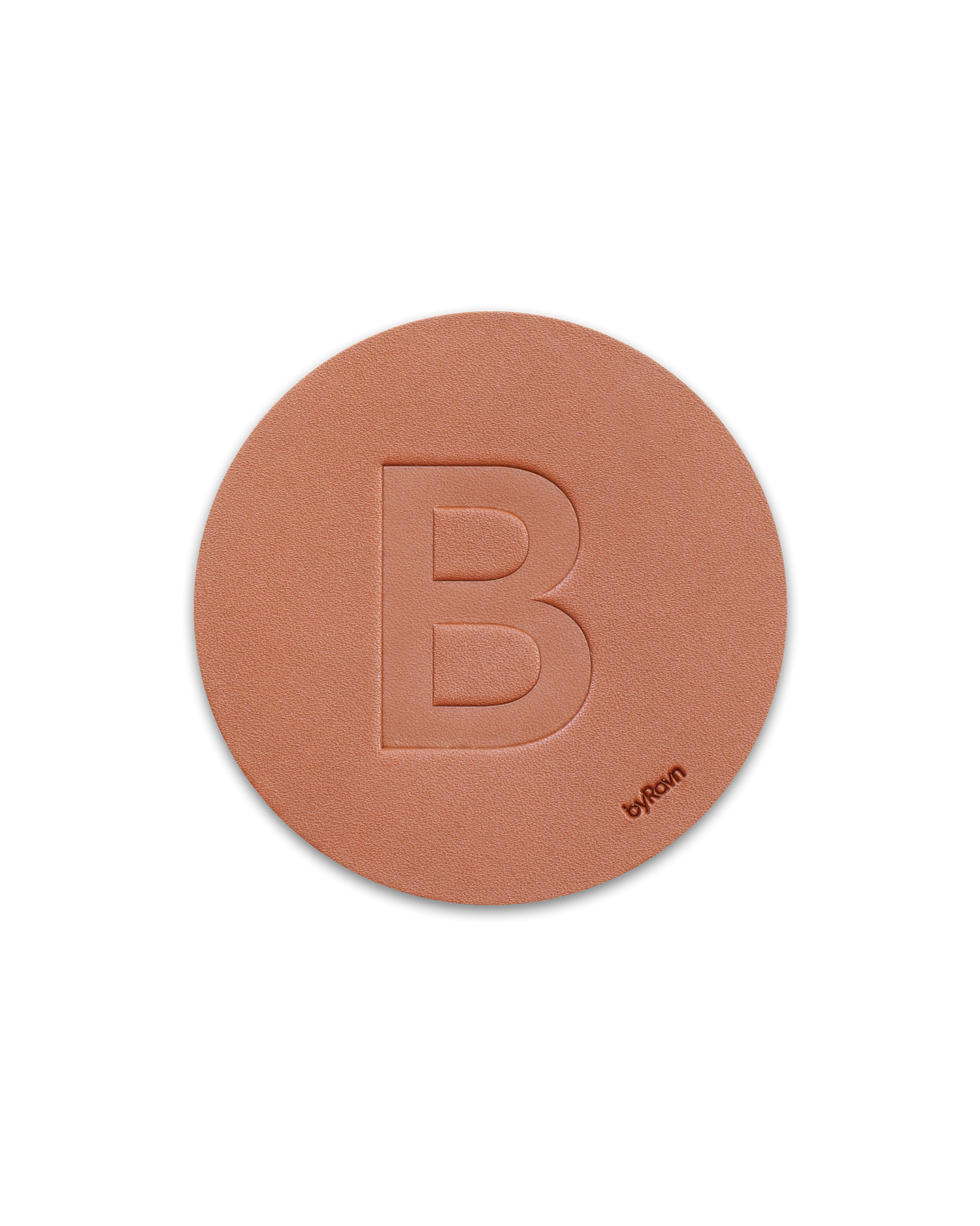 MOKKA bordskåner fra byRavn i cognac læder præget med det store bogstav "B"