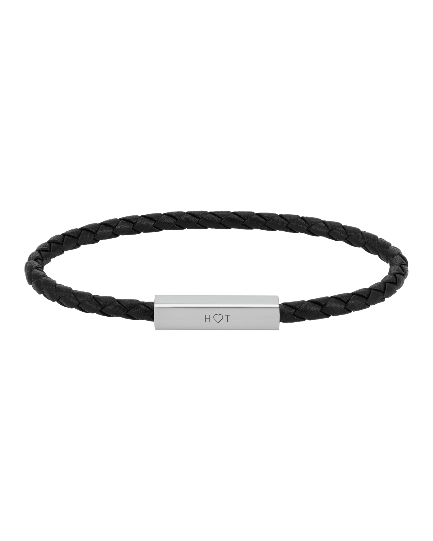 RIO læderarmbånd fra byRavn i sort flettet læder med stållås og initialerne "H ♡ T" graveret