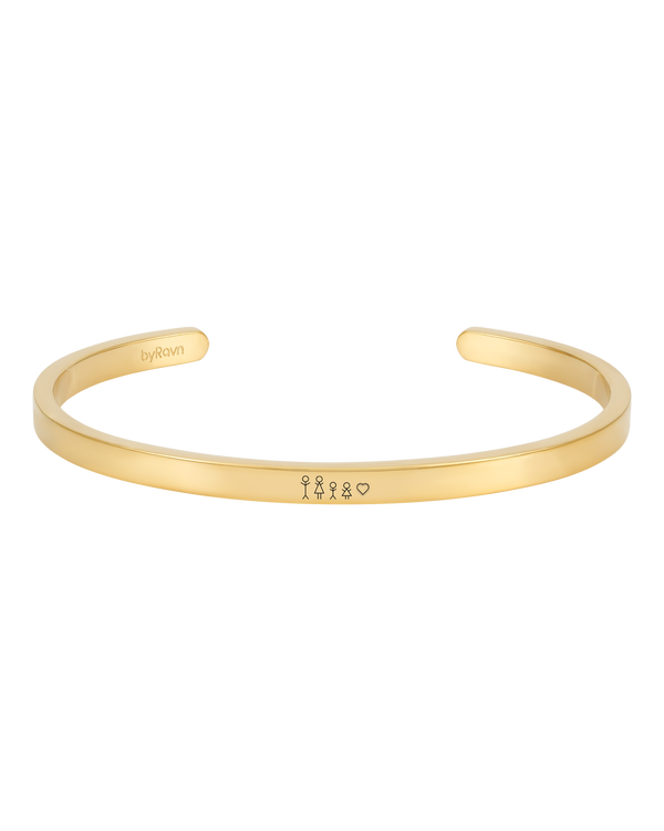 VENUS STICK armbånd fra byRavn i guldbelagt stål, åben armring graveret med tændstikfamilie og hjerte